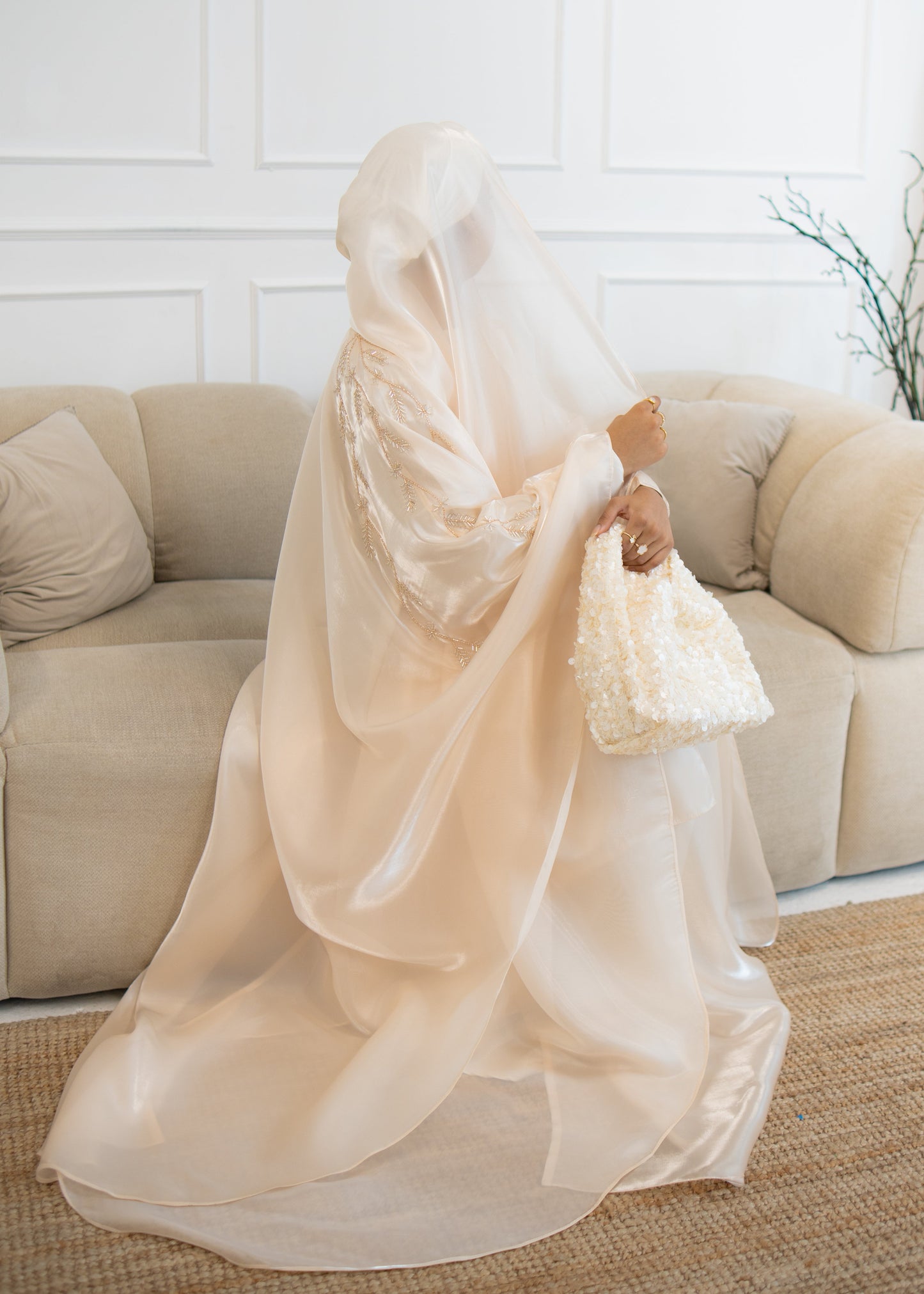 Cream Liyah Abaya