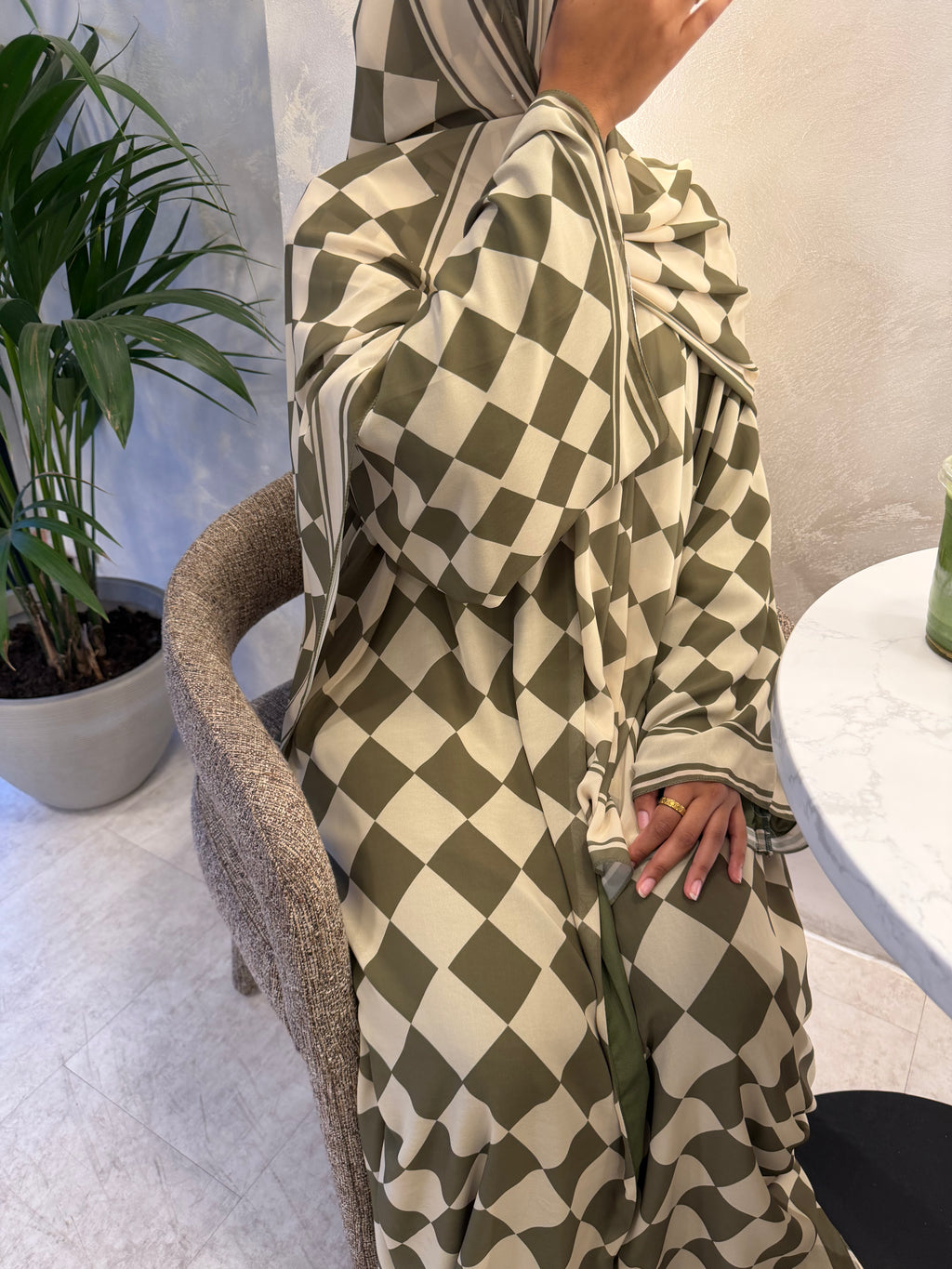 Olive Checkered Border Abaya