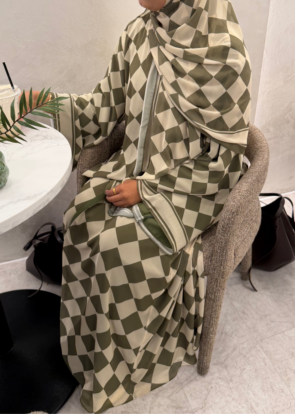 Olive Checkered Border Abaya