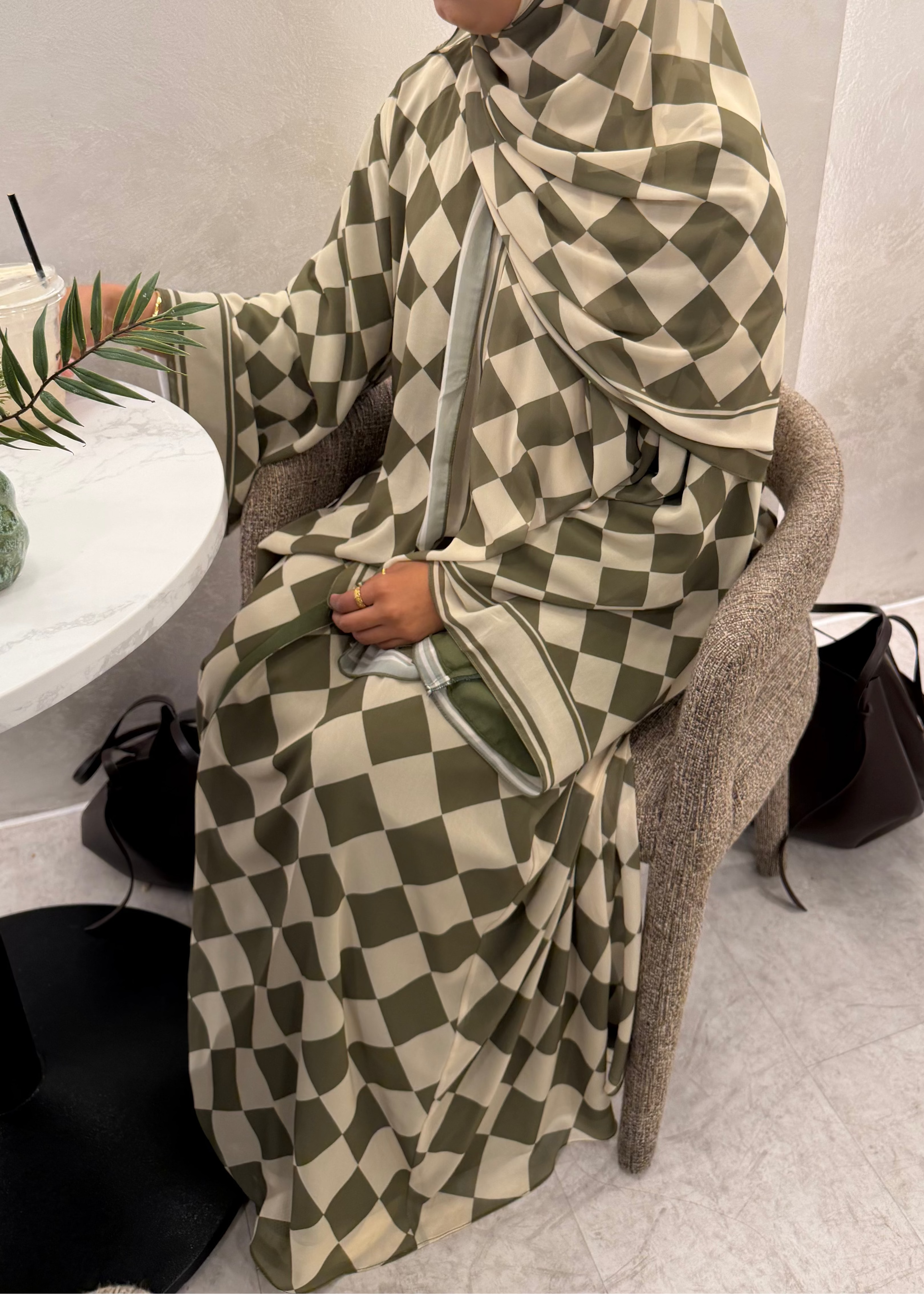 Olive Checkered Border Abaya